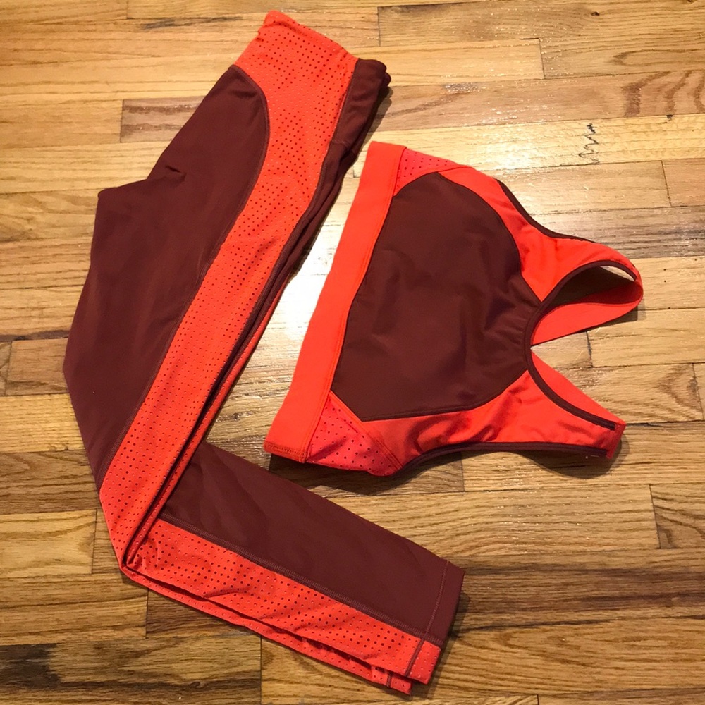 ATHLETA Stash Pocket 7/8 Tights & Sports Bra